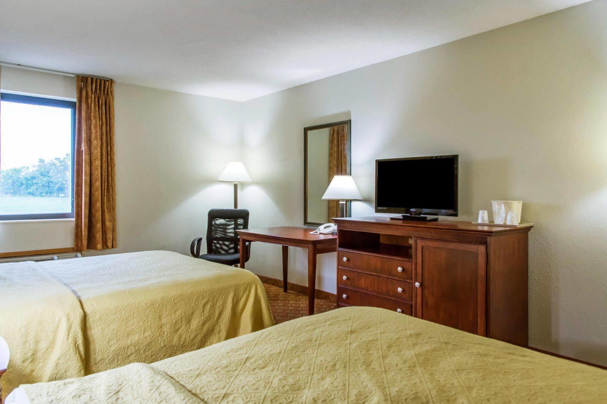 Quality Inn & Suites Miamisburg - Dayton South Buitenkant foto